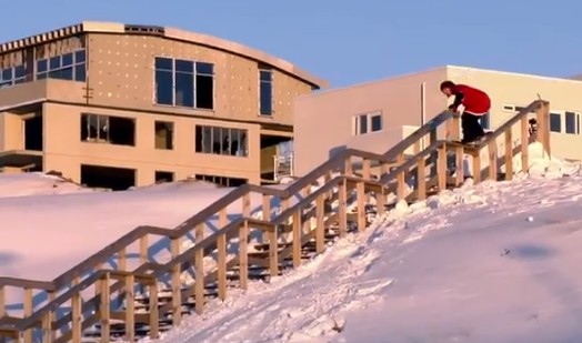 Snowboard μέσα στην πόλη