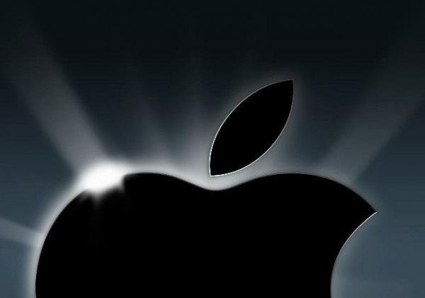 Η Apple «γλυκαίνει» τους μετόχους της