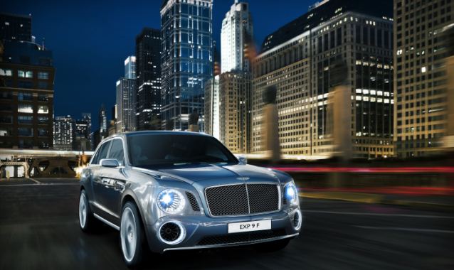 Το πρώτο όχημα 4×4 από την Bentley