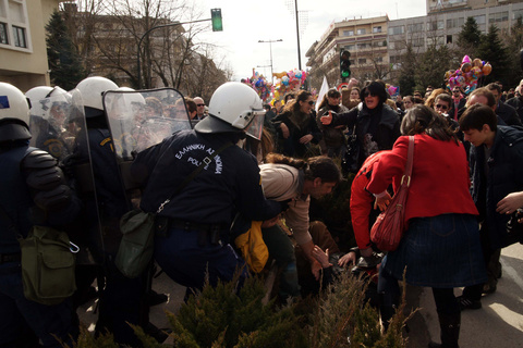 Ελεύθεροι επτά συλληφθέντες για τα επεισόδια στη Ρόδο