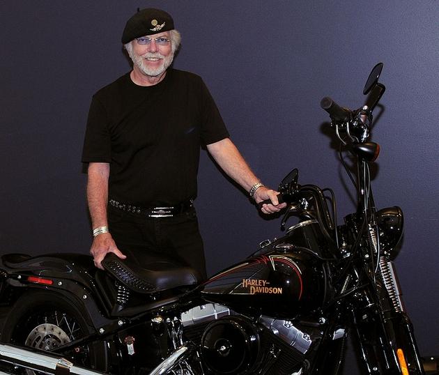 Αποχωρεί ο αρχισχεδιαστής της Harley Davidson