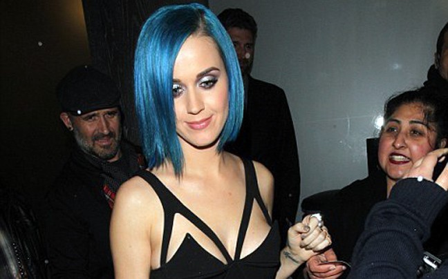 Η Katy Perry&#8230; μία σύγχρονη catwoman!