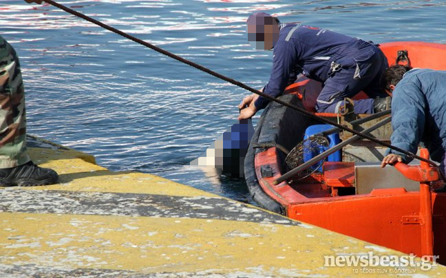 Νεκρός ο οδηγός του Ι.Χ. που «βούτηξε» στο λιμάνι