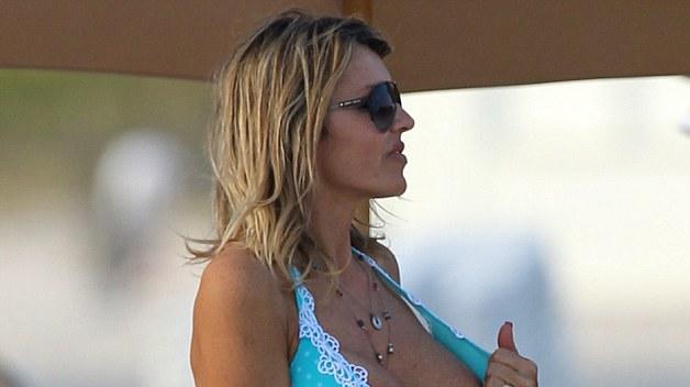 Τι σου κάνουν αυτά τα μαγιό!