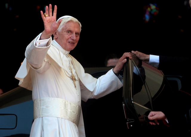 Αρνείται πως εξαναγκάστηκε σε παραίτηση ο πάπας Βενέδικτος