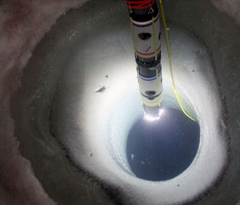 Ενδείξεις για υπόγειο ωκεανό στο δορυφόρο του Κρόνου