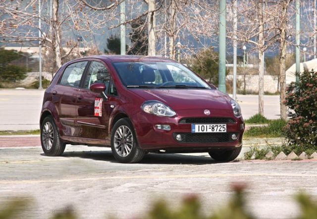 Οικονομική έκδοση του Fiat Punto 2012 με πετρελαιοκινητήρα