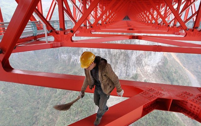 Η πιο ψηλή γέφυρα του κόσμου