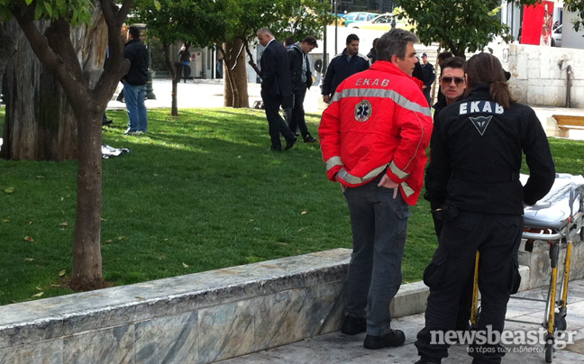 Σοκ με αυτοκτονία ηλικιωμένου στο Σύνταγμα!