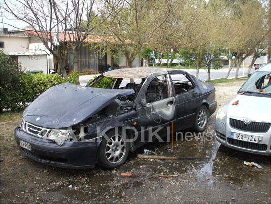 Έβαλαν φωτιά στο αυτοκίνητο του Χρ. Πάχτα