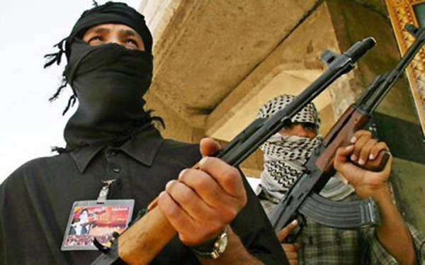 Εννέα νεκροί σε επιδρομή κατά της Αλ Κάιντα