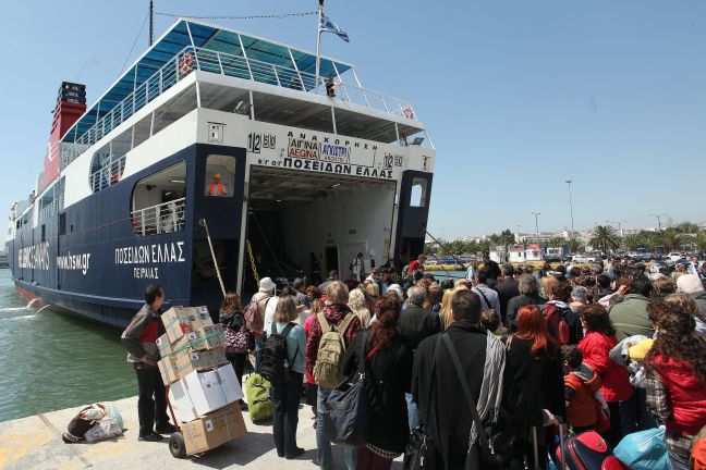 Αυξημένη η κίνηση στα λιμάνια