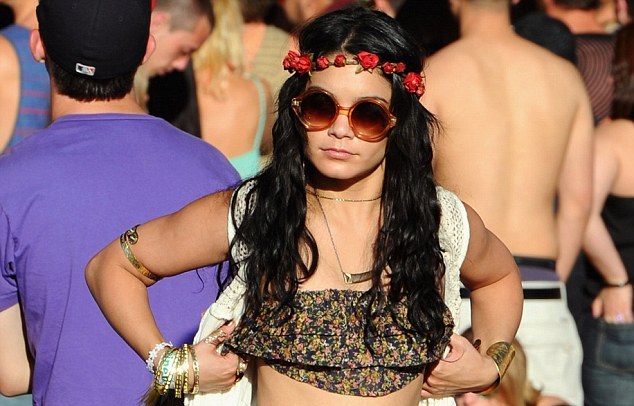 Η&#8230; χίπισσα Vanessa Hudgens