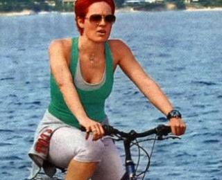 Ορθοπεταλιές και τζόκινγκ στις Σπέτσες