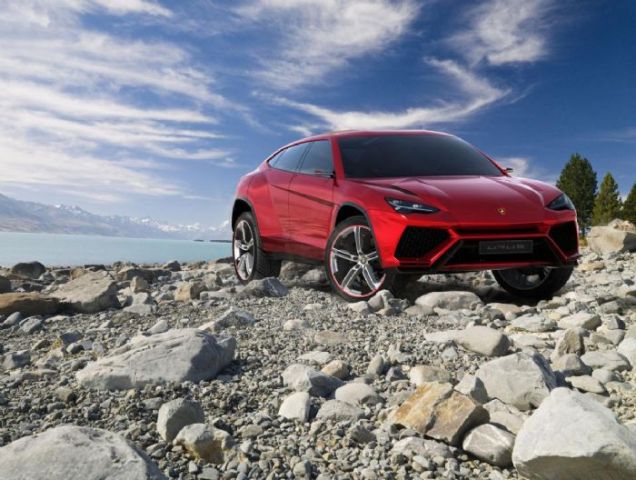 Επίσημη παρουσίαση του SUV της Lamborghini