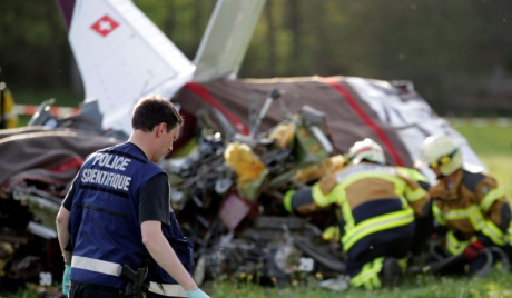 Τουλάχιστον πέντε νεκροί σε αεροπορικό δυστύχημα