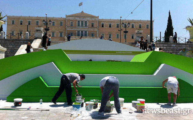 Πυρετώδεις προετοιμασίες για την ομιλία Βενιζέλου