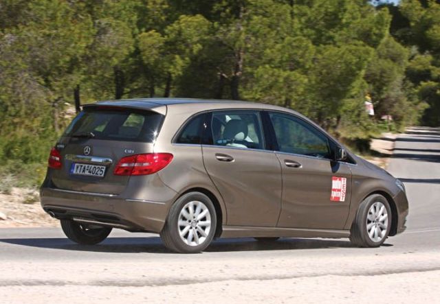 Η πετρελαιοκίνητη Mercedes B200