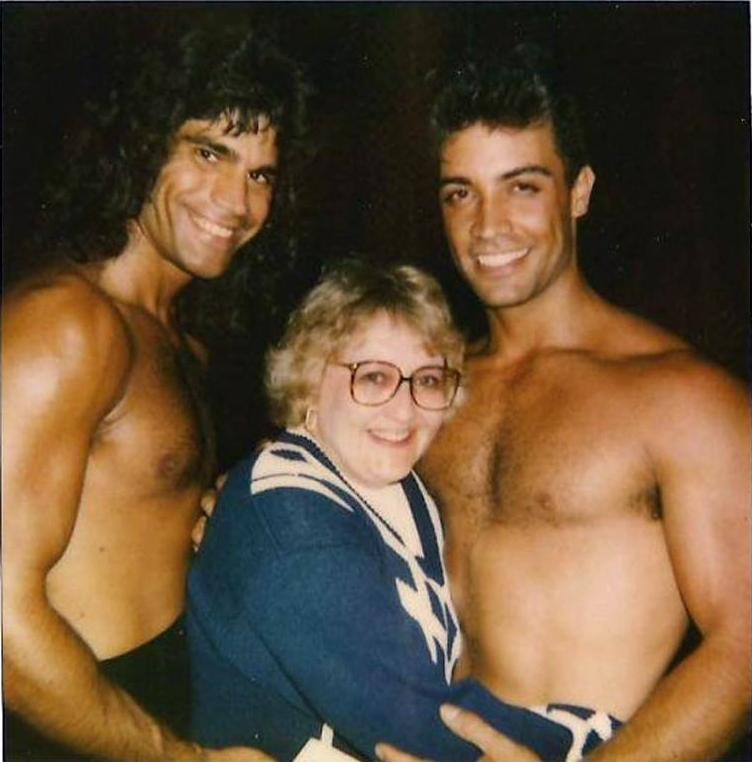 Δείξε μου τη μάνα σου&#8230; να σου πω ποιος είσαι