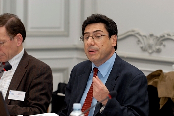 «Ανεύθυνη η στάση των κομμάτων που ζήτησαν εκλογές»