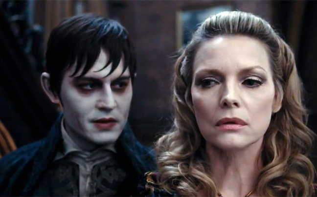 Στην κορυφή του box office το Dark Shadows