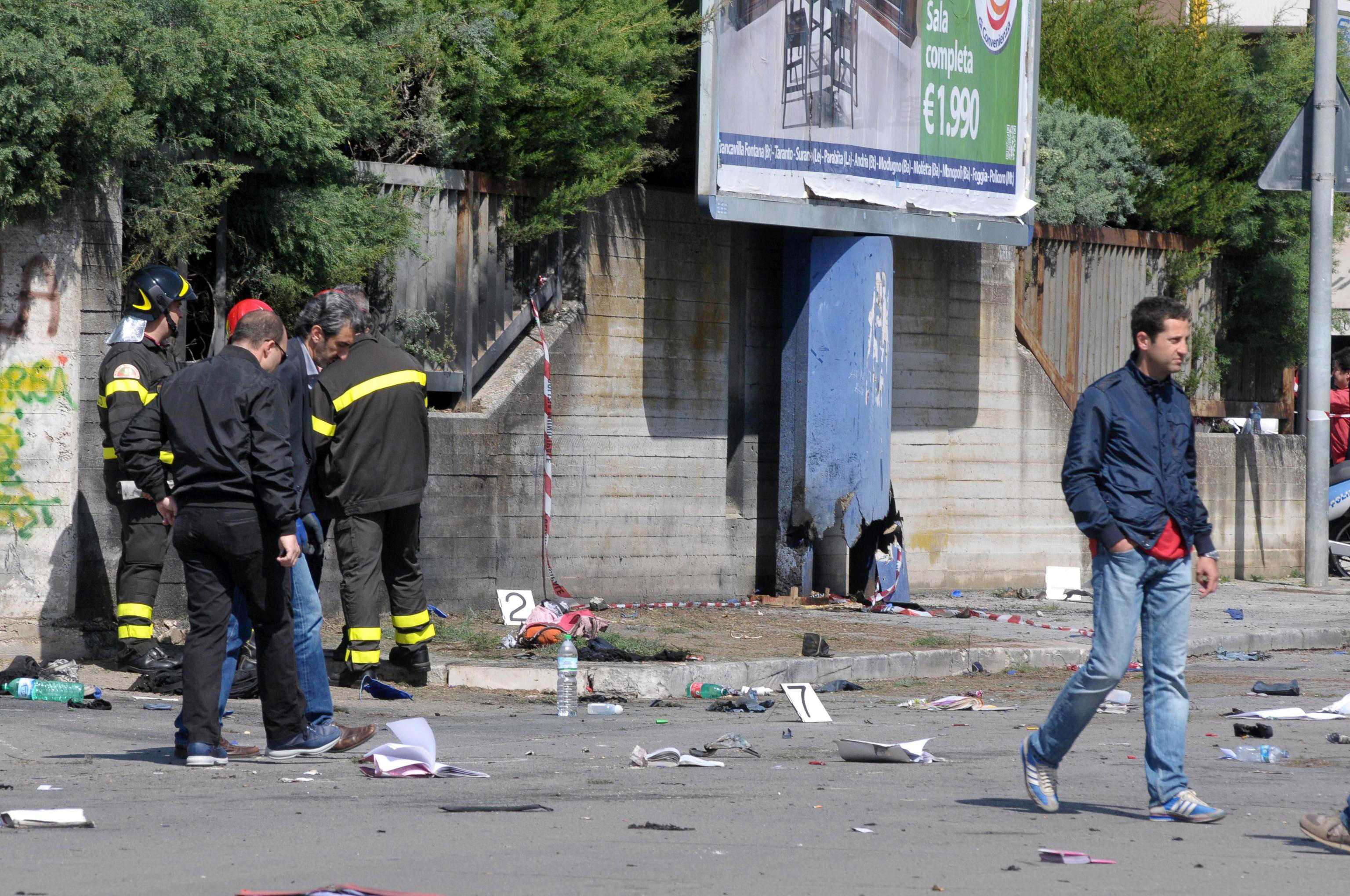 «Στόχοι μας εξυπακούεται δεν είναι μαθητές και εργάτες»