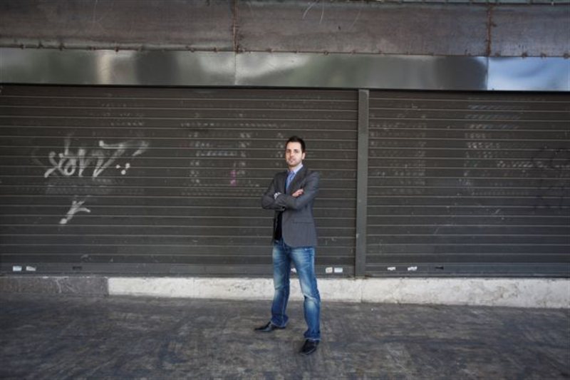 Ομογενής υπερμεσίτης που πουλά ελληνικά ακίνητα 5 δισ. ευρώ