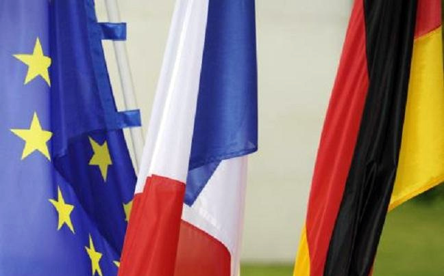 Οι Γάλλοι θέλουν δημοψήφισμα για το Δημοσιονομικό Σύμφωνο