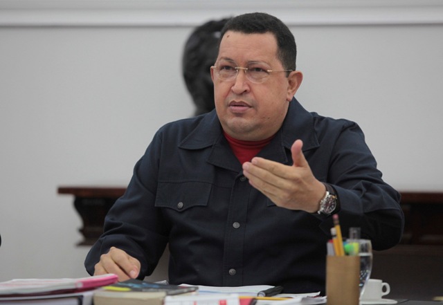 Ο Ούγκο Τσάβες δηλώνει νικητής των εκλογών