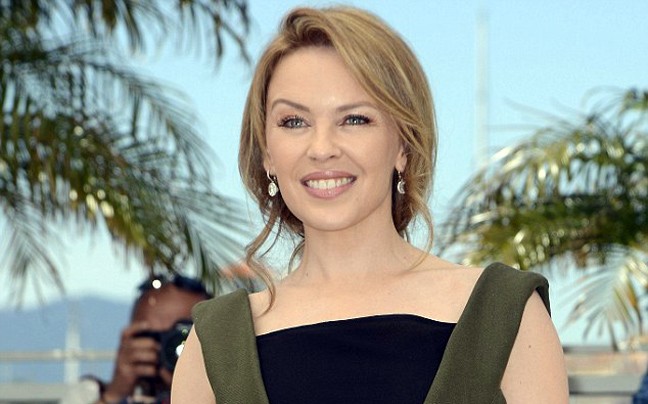 Η Kylie Minogue πρωταγωνίστρια σε κωμωδία