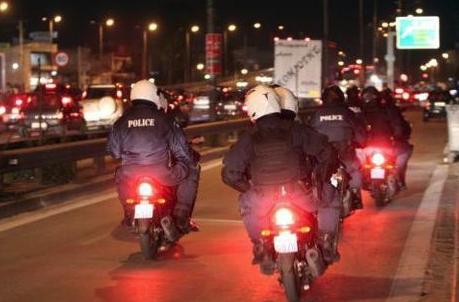 Σύλληψη 30χρονου στη Νίκαια για βιαιοπραγία σε βάρος αστυνομικού