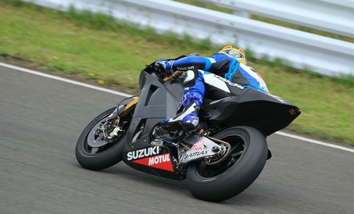 H Suzuki επιστρέφει στα MotoGP… με ένα Μ1