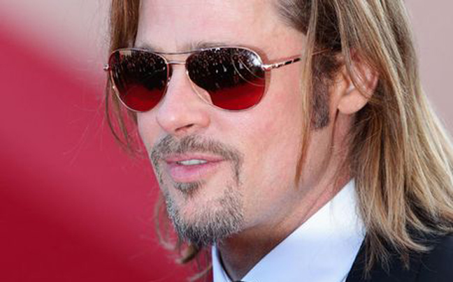 Το σταριλίκι καλά&#8230; κρατεί για τον Brad Pitt