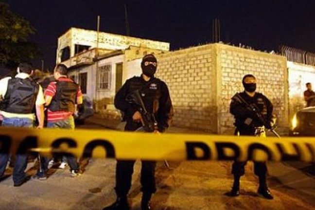 Δεκαέξι νεκροί από καρτέλ ναρκωτικών στο Μεξικό
