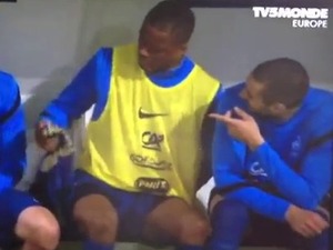 Ο Εβρά έκανε τη φανέλα… χαρτί υγείας!