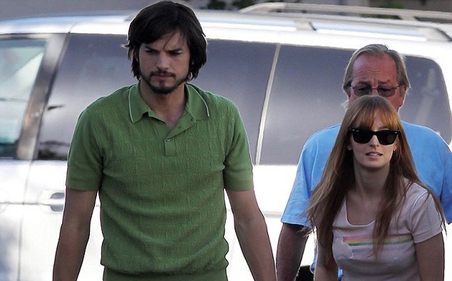 Ο Ashton Kutcher ως&#8230; Steve Jobs