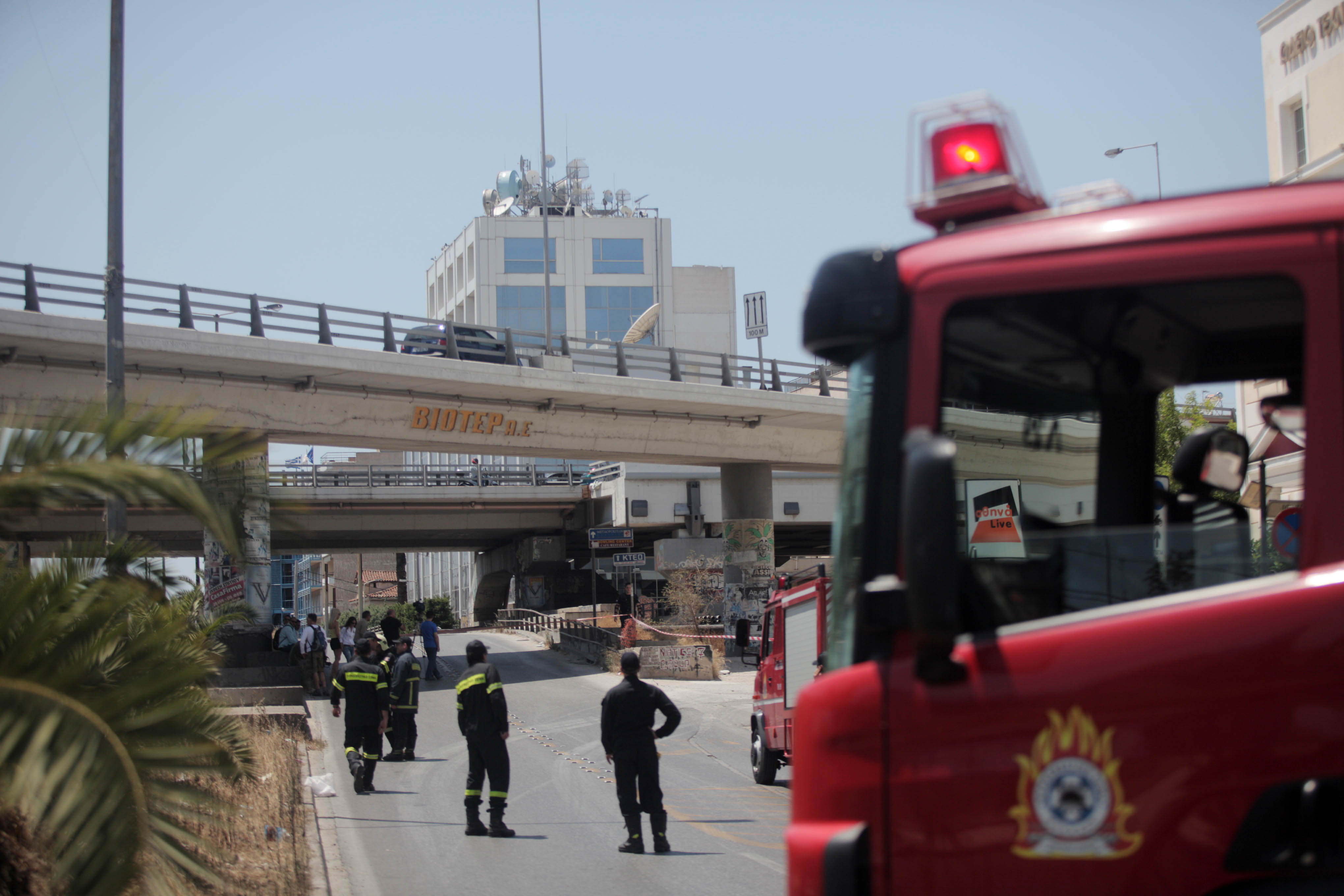 «Η Δημοκρατία δεν χτίζεται με τρομοκρατία»