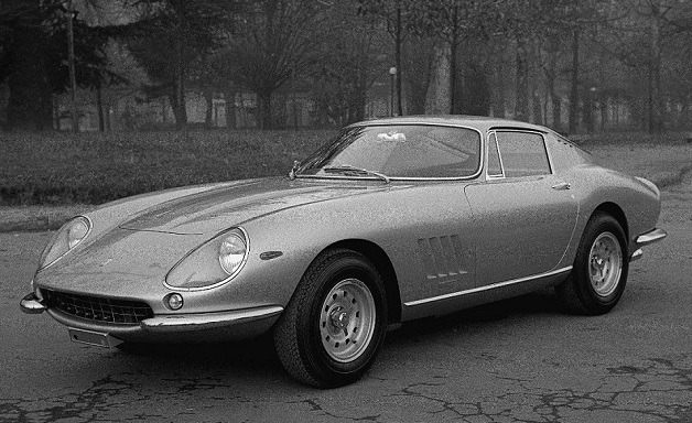 Η Ferrari αποκαθιστά την 275 GTB/4 του Steve McQueen