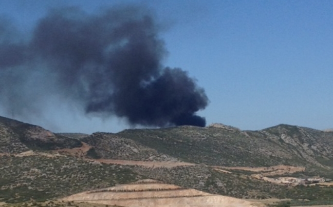 Φωτιά σε σκουπιδότοπο στη Λαμία