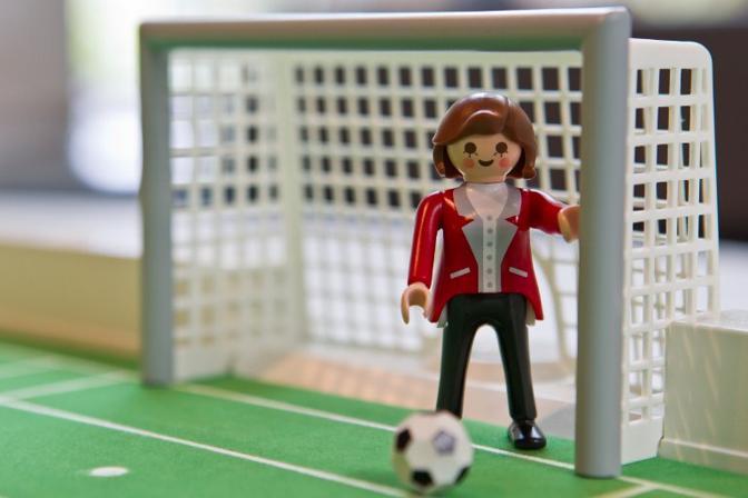 Η Άγκελα Μέρκελ τώρα και… playmobil!