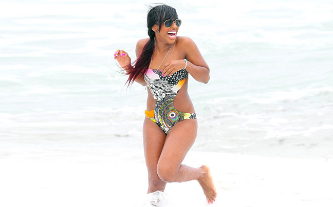 Τελευταίες βουτιές για την Alexandra Burke