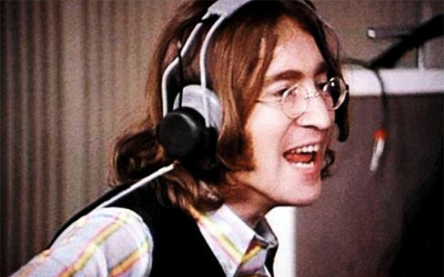 Οδοντίατρος σχεδιάζει να κλωνοποιήσει τον John Lennon!