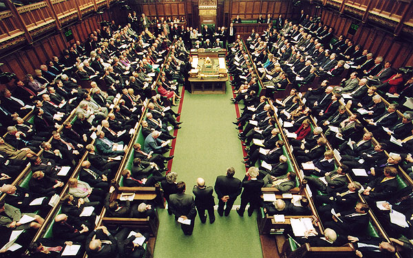 Λήξη συναγερμού για το ύποπτο πακέτο στο βρετανικό Κοινοβούλιο