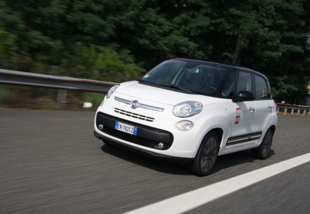 Το μοδάτο Fiat 500 «μεταμορφώνεται» σε compact MPV