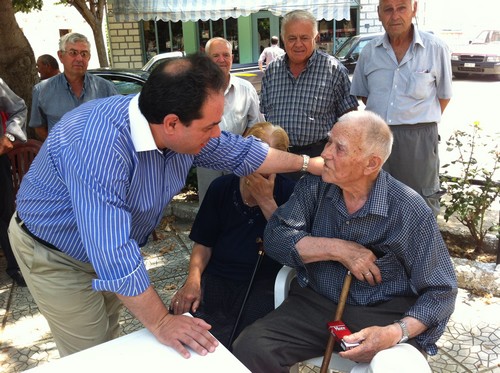 Συνεχίστηκε η διανομή φαρμάκων στη Θράκη