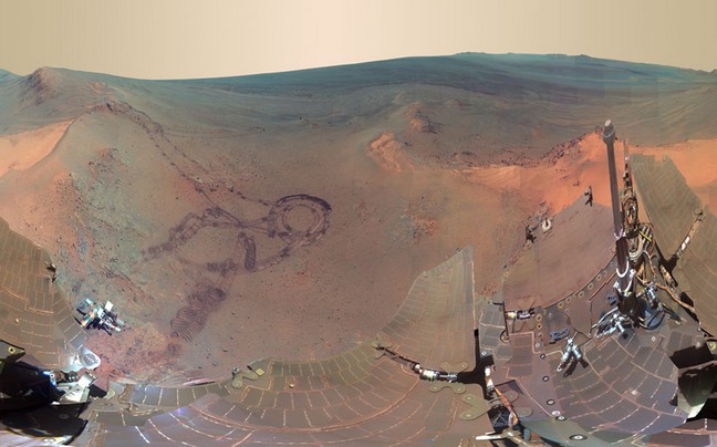 Φωτογραφίες από τον Άρη δημοσιεύει η ΝΑSA