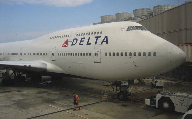 Έρευνα για τις βελόνες σε σάντουιτς της Delta Air Lines