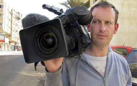 Οβίδα ανταρτών υπεύθυνη για το θάνατο γάλλου δημοσιογράφου