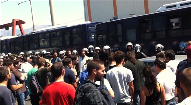 Κλείνουν την Αθηνών-Κορίνθου οι εργαζόμενοι στη Χαλυβουργική