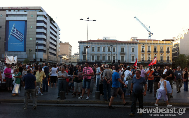 Σε εξέλιξη συλλαλητήριο για τους χαλυβουργούς